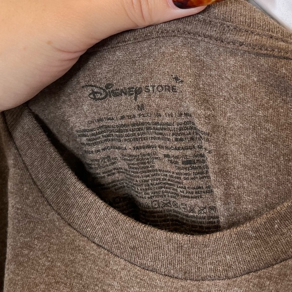 Disney Store Star Wars Chewbacca Men’s Tee Shirt Size Medium NWT - Picture 2 of 5